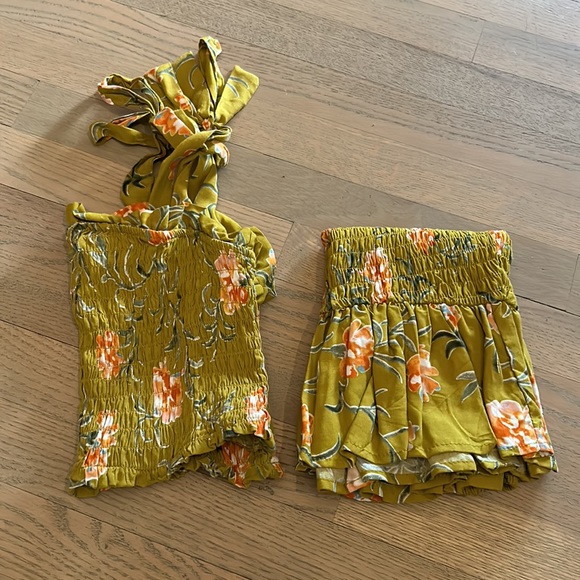 Floral ruched Top and skirt Matching set - Picture 5 of 5